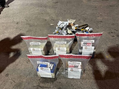 Hallan 24 paquetes de cocaína en Puerto de Haina Oriental