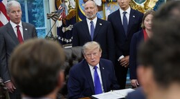 Trump anuncia en Iowa la mayor planta sider&uacute;rgica de EE. UU. por 15,000 millones de d&oacute;lares