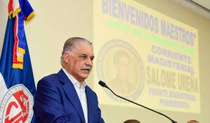 Miguel Vargas dice que la oposici&oacute;n tiene liderazgo y experiencia para retomar desarrollo del pa&iacute;s