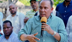 Radham&eacute;s Jim&eacute;nez dice Gobierno no ha puesto atenci&oacute;n a la di&aacute;spora