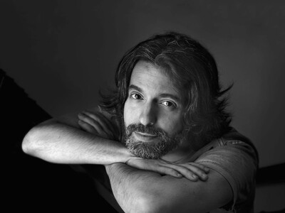 La partitura de la sintaxis de Andrés Neuman