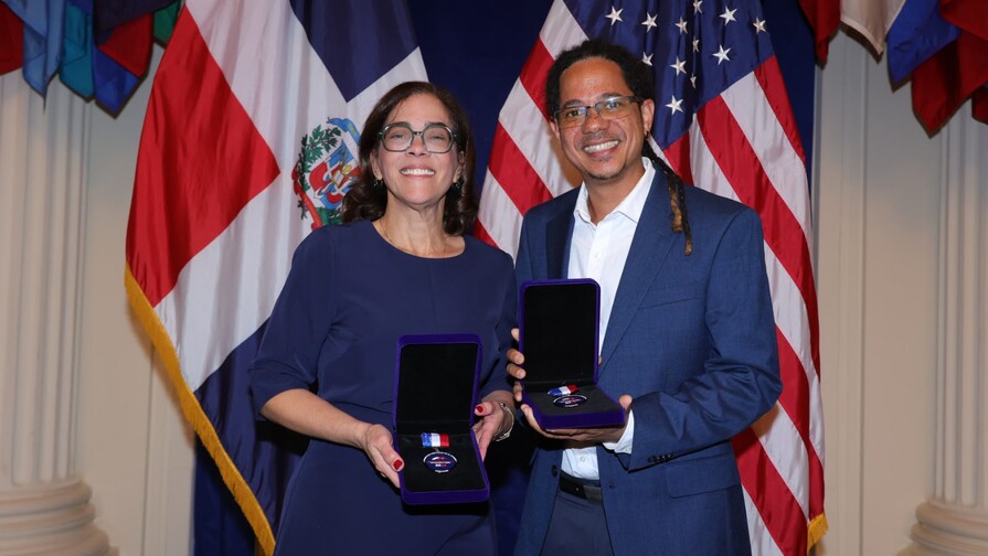 AMCHAMDR reconoce en Washington las trayectorias de Leonor Corsino e Isaías Alberto Reyes AMCHAMDR reconoce en Washington las trayectorias de Leonor Corsino e Isaías Alberto Reyes