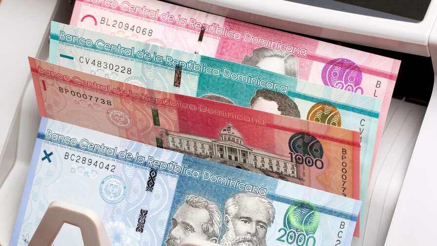 El Banco Central sube su tasa de pol&iacute;tica monetaria a 5.50 % anual, el primer aumento en un a&ntilde;o