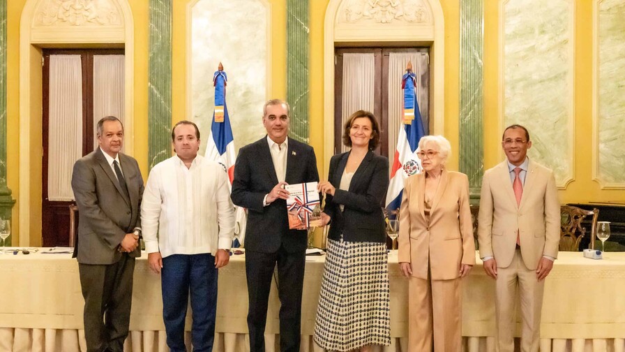 Poca aplicación de las normas y cabildeo: las deficiencias que detecta la OCDE en la integridad Poca aplicación de las normas y cabildeo: las deficiencias que detecta la OCDE en la integridad