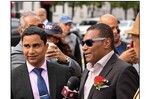 Jos&eacute; Alberto El Canario recibe homenaje en EE. UU. con una calle que lleva su nombre