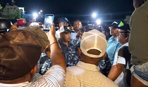 Camiones abren paso parcialmente en San Juan, mientras Polic&iacute;a detiene a varios productores