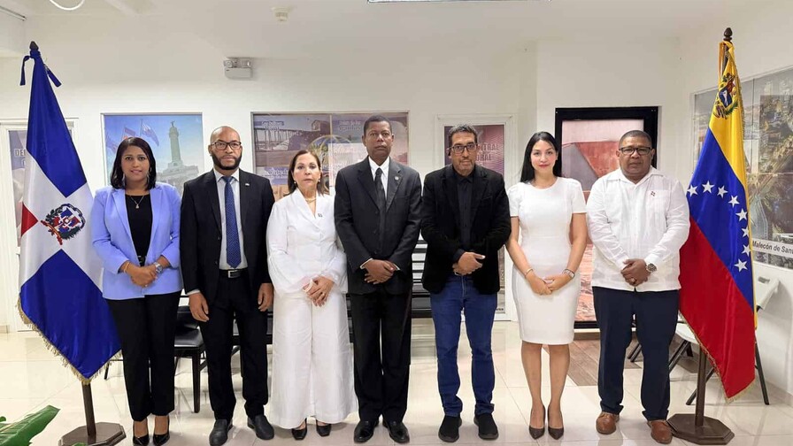 Se inician servicios en el Consulado General de la Rep&uacute;blica Dominicana en Caracas