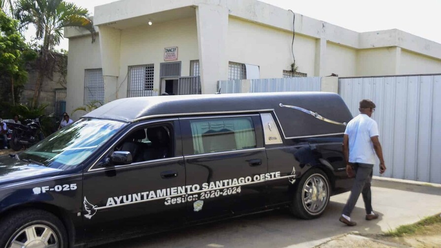 Familia de joven muerto en supuesto intercambio de disparos en Santiago cuestiona versión de la PN Familia de joven muerto en supuesto intercambio de disparos en Santiago cuestiona versión de la PN