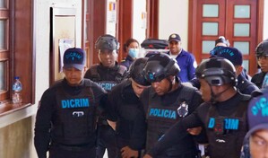 Parientes golpean a hombre imputado de matar a Loyca Alvarado Adames
