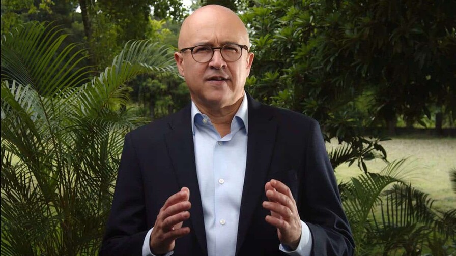 Domínguez Brito respeta decisión del PLD de postergar consulta presidencial
