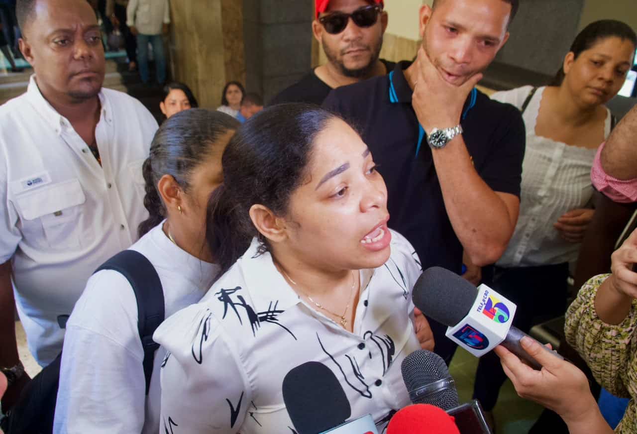 Familiar de Loyca Alvarado.