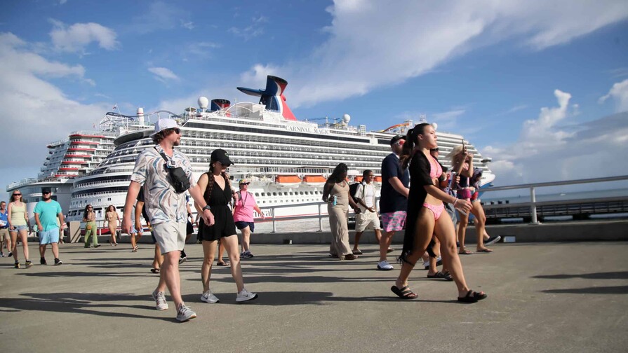 RD supera los 16,000 cruceristas en un día con la llegada de cuatro barcos