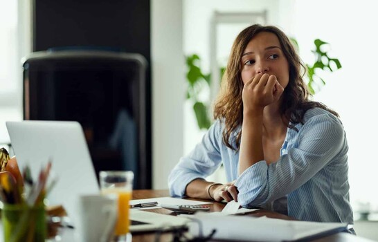 El costo psicol&oacute;gico de quedarte en un trabajo que no te gusta