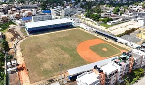 Fundaci&oacute;n Pedro Mart&iacute;nez inaugura complejo educativo y deportivo para 1,700 estudiantes