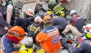 Rescatan a una mujer atrapada en edificio que colaps&oacute; en la ciudad colombiana de Pereira
