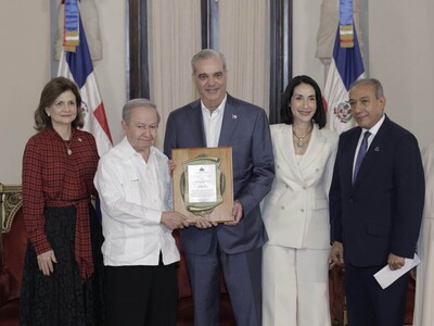 Ellis Pérez es reconocido como Adulto Mayor del Año 2026