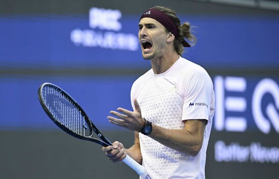 Zverev se enfrentar&aacute; a Djokovic en cuartos de final de Pek&iacute;n