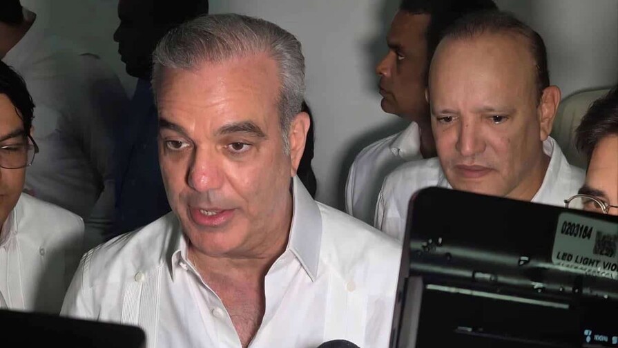Abinader regresará a Santiago el miércoles para participar en sesión de la Cepal Abinader regresará a Santiago el miércoles para participar en sesión de la Cepal