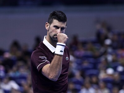 Djokovic sobrevive ante Bu Yunchaokete en torneo ATP 500 de Pekín