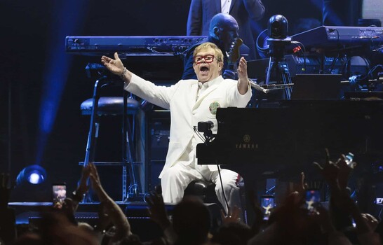 Elton John arranca su despedida en M&eacute;xico: un espect&aacute;culo lleno de cl&aacute;sicos