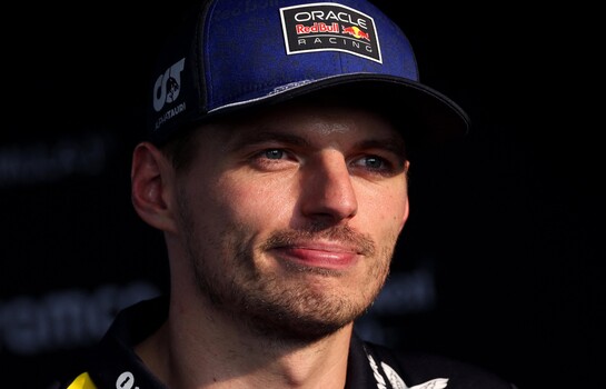 Red Bull sigue progresando y Verstappen logra la pole de GP de Bar&eacute;in