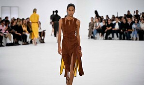 Herm&egrave;s suaviza en Par&iacute;s el cuero para el verano de 2027
