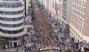 Miles se movilizan en Madrid y Valencia por la crisis de vivienda en España
