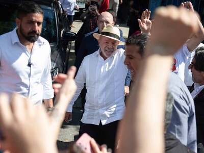 Brasil: Posible segunda vuelta entre Flávio Bolsonaro y Lula