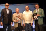 Libro de Antoliano Peralta se coloca entre los más vendidos de la Feria del Libro Libro de Antoliano Peralta se coloca entre los más vendidos de la Feria del Libro