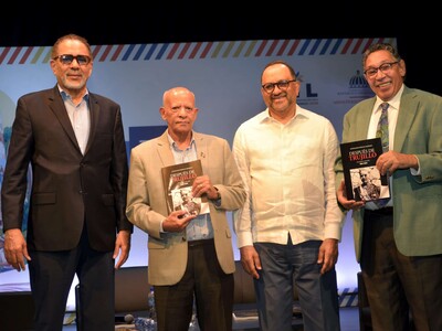 Feria Internacional del Libro: éxito del libro de Antoliano Peralta