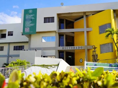 Utesa se pronuncia por caso de estudiante tras presunta abuso sexual