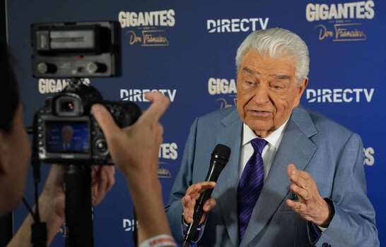 Don Francisco revive la magia de S&aacute;bado Gigante y regresa a la televisi&oacute;n a los 85 a&ntilde;os