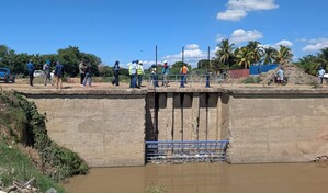 Gobierno rehabilita canal Horacio V&aacute;squez para mejorar riego en 227,000 tareas de Montecristi