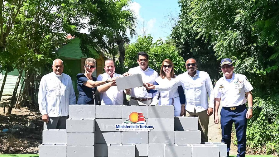 Collado impulsa transformación vial de Maimón con obras por más de RD$168 millones Collado impulsa transformación vial de Maimón con obras por más de RD$168 millones