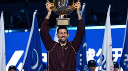 Con su s&eacute;ptimo t&iacute;tulo, Novak Djokovic agiganta su leyenda en Pek&iacute;n