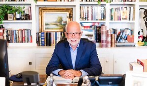 El telepredicador Jim Bakker fallece tras una carrera marcada por escándalos