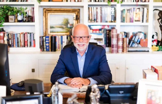 El telepredicador Jim Bakker fallece tras una carrera marcada por esc&aacute;ndalos