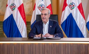 Presidente Abinader destaca medidas para financiamiento de viviendas de bajo costo