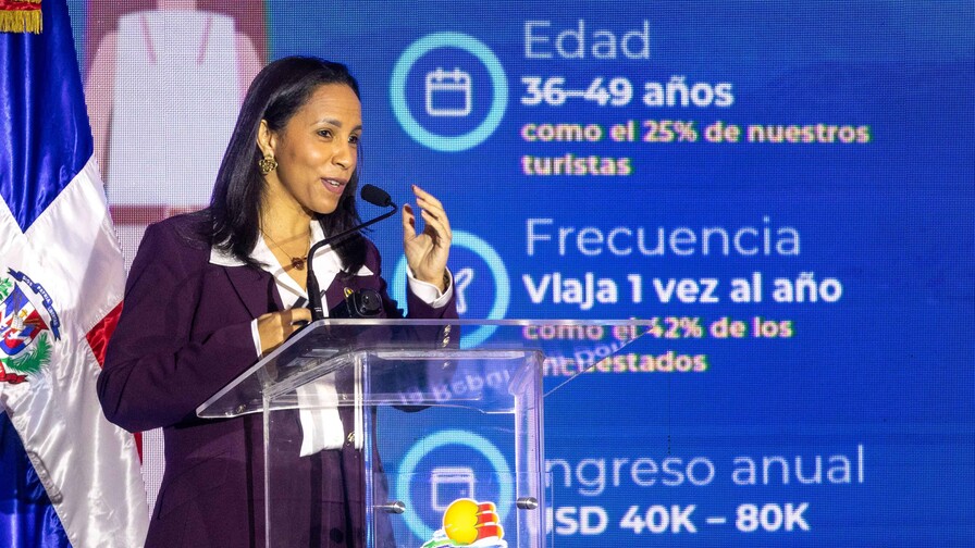 El 71 % de los turistas estadounidenses que viaj&oacute; al sur us&oacute; efectivo por falta de medios de pago