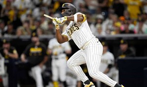 Error de Milwaukee en machuc&oacute;n de And&uacute;jar hace que Padres ganen por la m&iacute;nima: &iexcl;a&uacute;n viven!