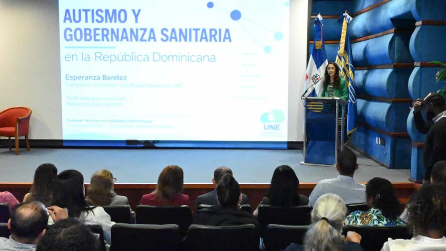 Funglode aborda el autismo desde la ciencia, la familia y las políticas públicas en coloquio Funglode aborda el autismo desde la ciencia, la familia y las políticas públicas en coloquio
