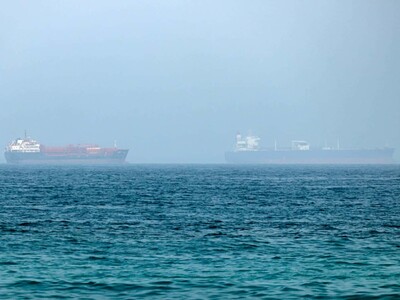 Irán advierte bloqueará rutas por las que exporta petróleo por Ormuz