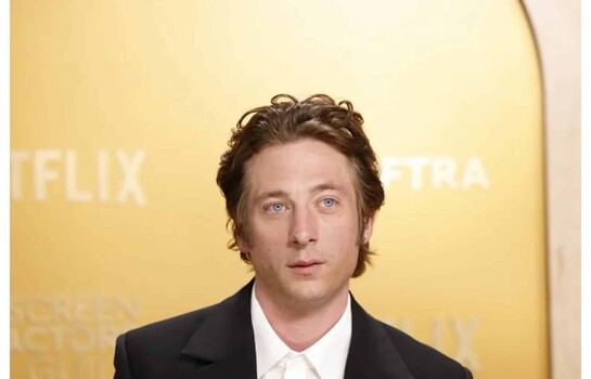 Jeremy Allen White enfrenta la aterradora ambici&oacute;n de las redes en The Social Reckoning