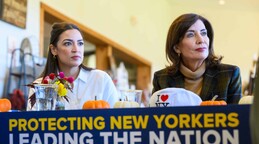 Gobernadora de Nueva York y congresista hacen campa&ntilde;a por el control de centros de datos
