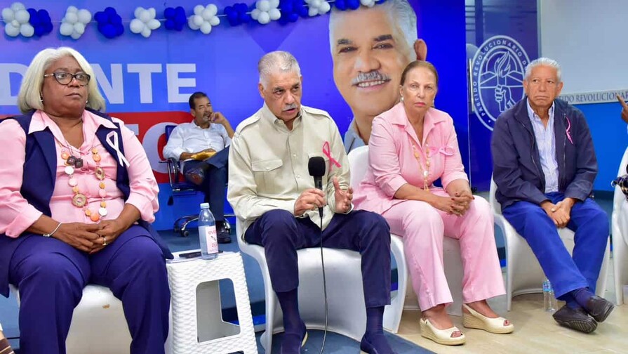 Miguel Vargas reitera contactos con sectores opositores para formar una alianza