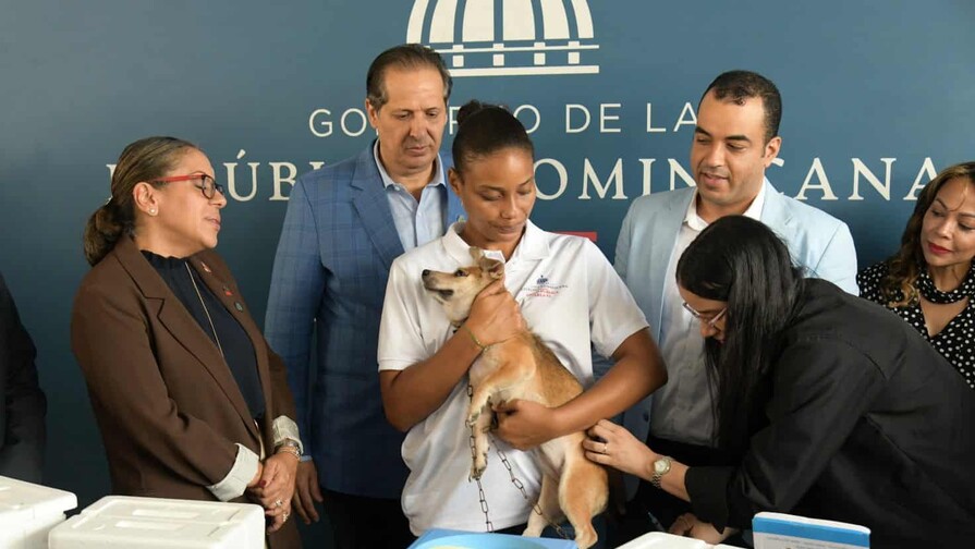 Un mill&oacute;n de dosis contra la rabia ser&aacute;n desplegadas en todo el pa&iacute;s durante jornada de vacunaci&oacute;n