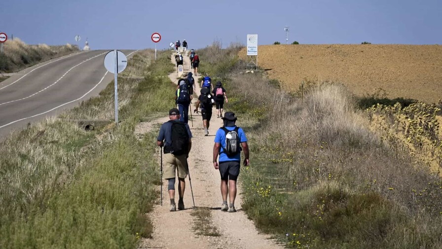 Camino de Santiago es protagonista en exposición para divulgar el Xacobeo 2027 en Uruguay Camino de Santiago es protagonista en exposición para divulgar el Xacobeo 2027 en Uruguay