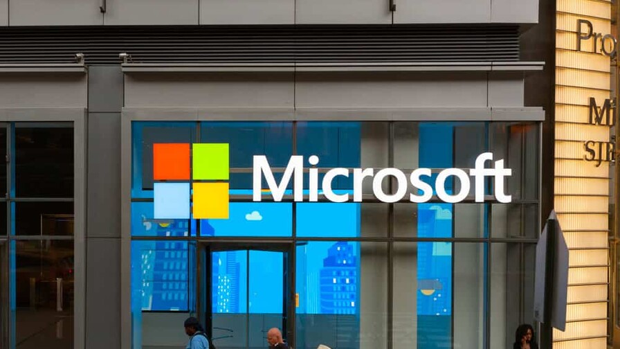 Gobierno de Trump excluye a Microsoft y Adobe de programa migratorio por presunto fraude Gobierno de Trump excluye a Microsoft y Adobe de programa migratorio por presunto fraude