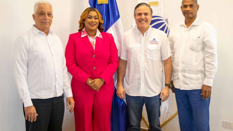 Mercadom gestiona reconstrucci&oacute;n de nave afectada por incendio en Merca Santo Domingo