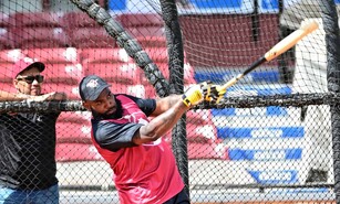 Marcell Ozuna en el club de los que dieron 300 jonrones, y luego jugaron en Lidom